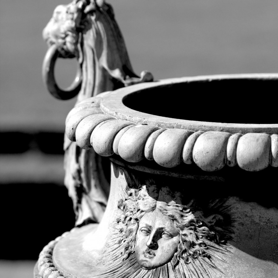 VERSAILLES1957
